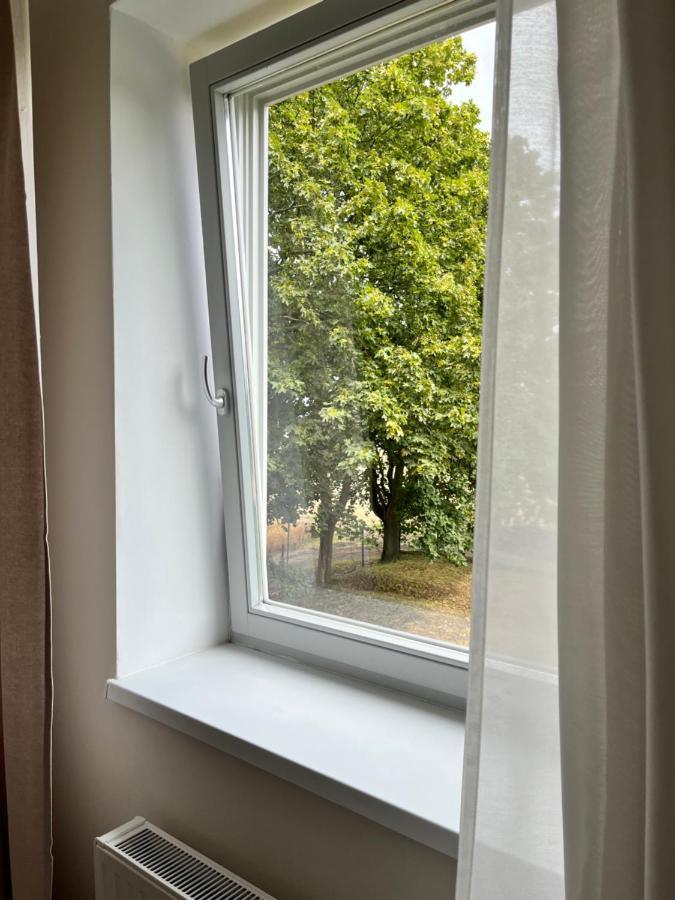 Osrodek Konferencyjno-Wypoczynkowy Hostel Chojna Екстериор снимка